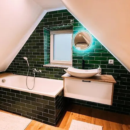 Evergreen Cozy Im Herzen Von Durlach Apartamento